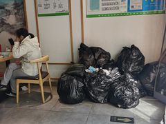 -朱鸿兴面馆(镇湖店)