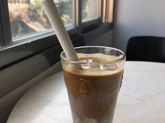 -巴浪鱼咖啡馆 Local Fish