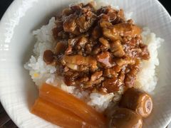 台湾卤肉饭-雷泰泰台式胡椒虾(滨江金铂湾店)