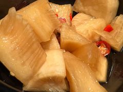 -铭牛烧肉·和牛海鲜自助(高新月牙湖店)