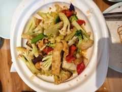 -严记小天府酸菜鱼(西四路店)