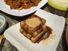 -三人行骨头王火锅(长寿店)