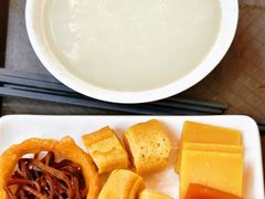 -牛街洪记小吃店(牛街店)