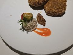 -塔道斯西餐厅(中央大街店)