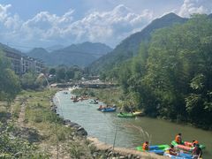 -龙井峡漂流