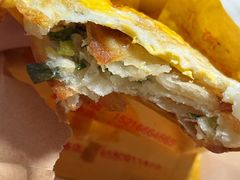 葱油饼加鸡蛋-穆氏葱油饼(静安锦都店)