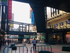 -江燕路万科里