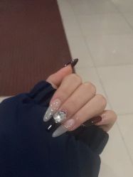-瞧·享轻奢美甲美睫