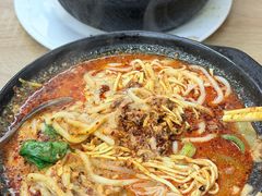 -小街曹师傅砂锅麻辣烫(亚泰大街店)