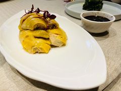 白斩新草鸡-品悦酒店(三林古镇店)