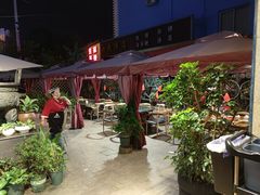 大堂-老鼎万春卤菜(五代传承创始老店)