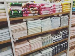 -名创优品(广东省广州琶洲保利广场店)
