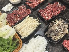 -山珍鲜牛肉火锅本地老字号(汕中老店)
