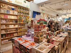 -猫的天空之城概念书店(大学路店)