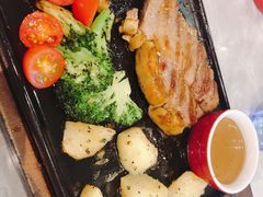 -必胜客(城西银泰店)