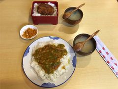 香焖排骨饭-和风拉面