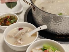 -煲王粤菜餐厅(中侨中心店)