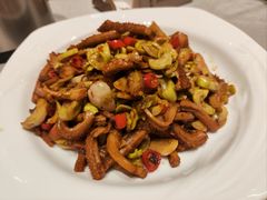 -客家大院·非遗赣南客家菜(郁孤台店)