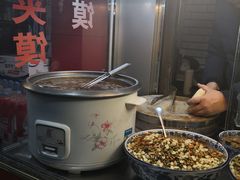 自助取餐区-老马家马蓉蛋菜夹馍·腊牛肉夹馍(回民街店)