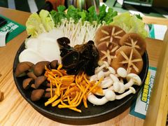 -大头椰·椰子鸡火锅(桂林万象城店)