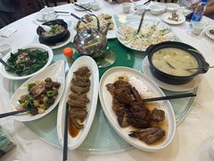 -品香菜馆(旗峰路中侨大厦店)