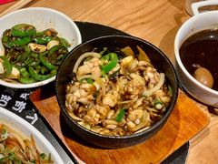 啫啫牛蛙煲-小粤楼·怀旧粤菜(万辉国际广场店)