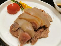 -隆江大酒店(雯婕商务楼店)