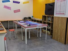 -艾克瑞特机器人教育(金狮校区)