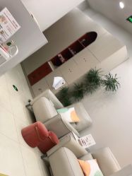 -进巍美甲美睫店