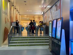 -冰纷万象滑冰场(深圳万象城店)