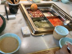 -巴渝瓦肆重庆鲜火锅(宝龙环湖店)