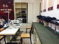 -胖东来生活广场(健康路店)