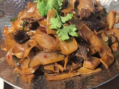 -雀舞云南菜(天津天河城购物中心店)