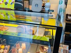 面包甜点陈列柜-星巴克(南京同曦万尚城店)