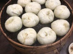 -舒小笼松针小笼包