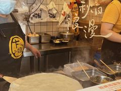 -卞姐蛋饼(陕西南路店)