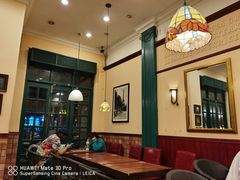 -玛格萝妮比萨屋(四平店)