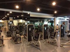 -贝菲特游泳健身(徐泾店)