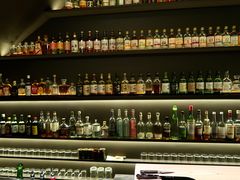 -RONIN Snack Bar