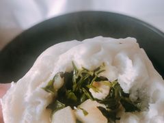 -白玉兰食品(汇联商厦店)