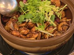 -胡须佬鸡煲四季火锅店(石厦西村直营店)