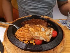 -菲滋意式休闲餐厅(北仑银泰城店)