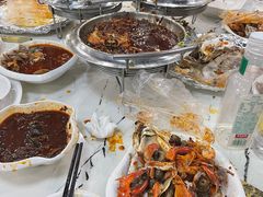 -凤凰路何眼镜香辣蟹(花果园店)