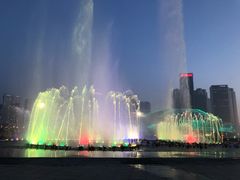 -东港音乐喷泉广场