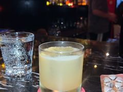 -贰楼酒吧