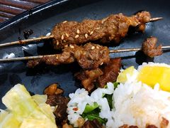 -陈老斯呼尔嗨吃烧烤(科巷店)