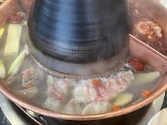 -楼外楼大刀肉传统火锅居(繁荣路店)