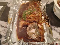 -老码头黑皮肘子锅包肉(赣水路店)