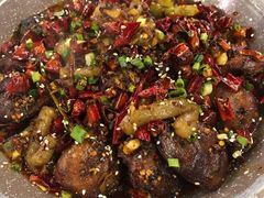 爆辣干锅鸭头-安诚居干锅鸭头(八角店)