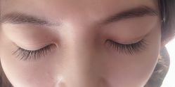 -爱美睫美甲会馆